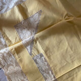 Nappe et 12 serviettes couleur paille annees 50.