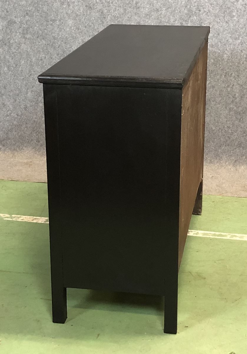 Chest of drawers in oak and glass buttons - 30 years