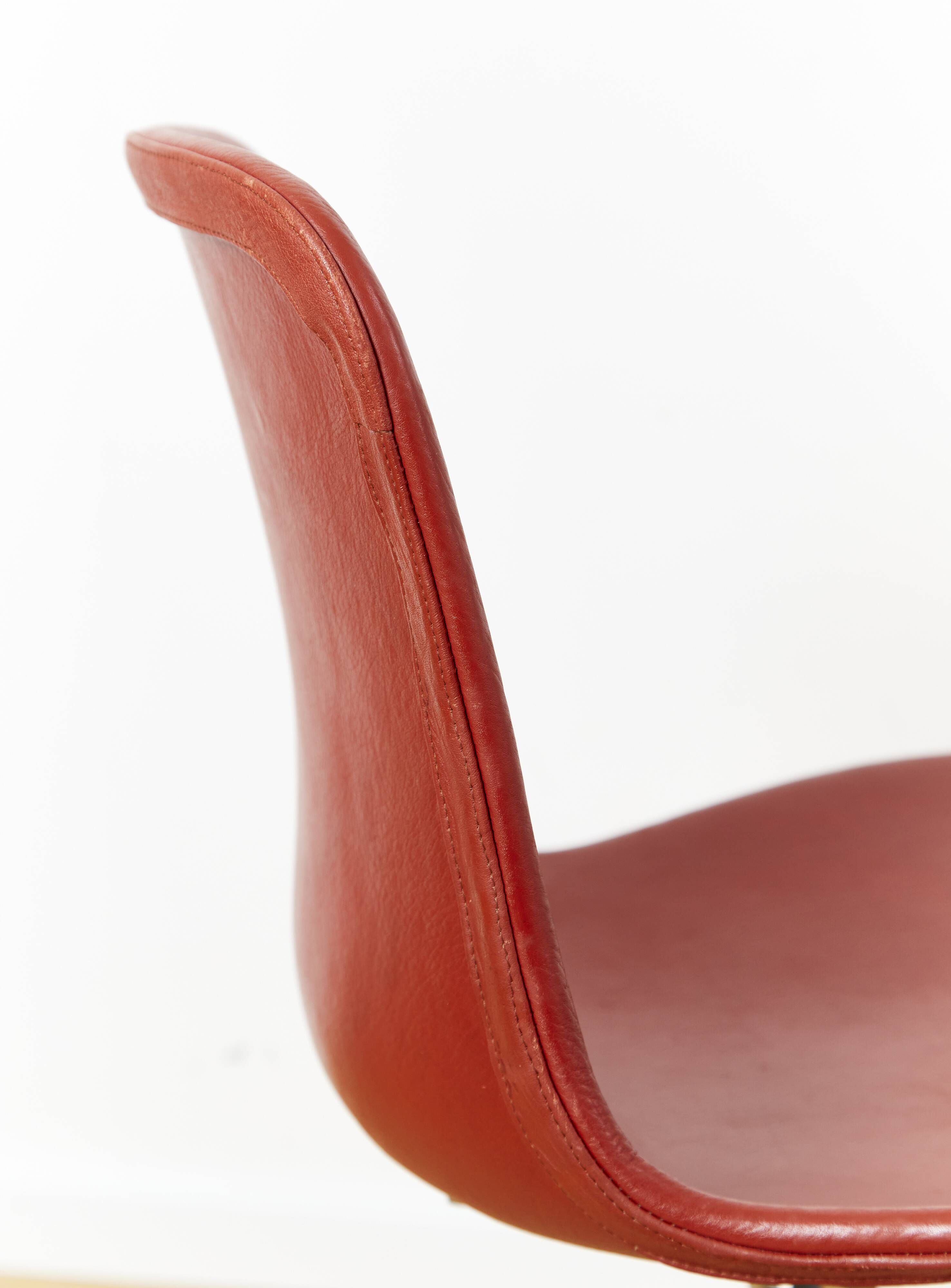Chaise Poul Kjærholm PK9 pour Fritz Hansen