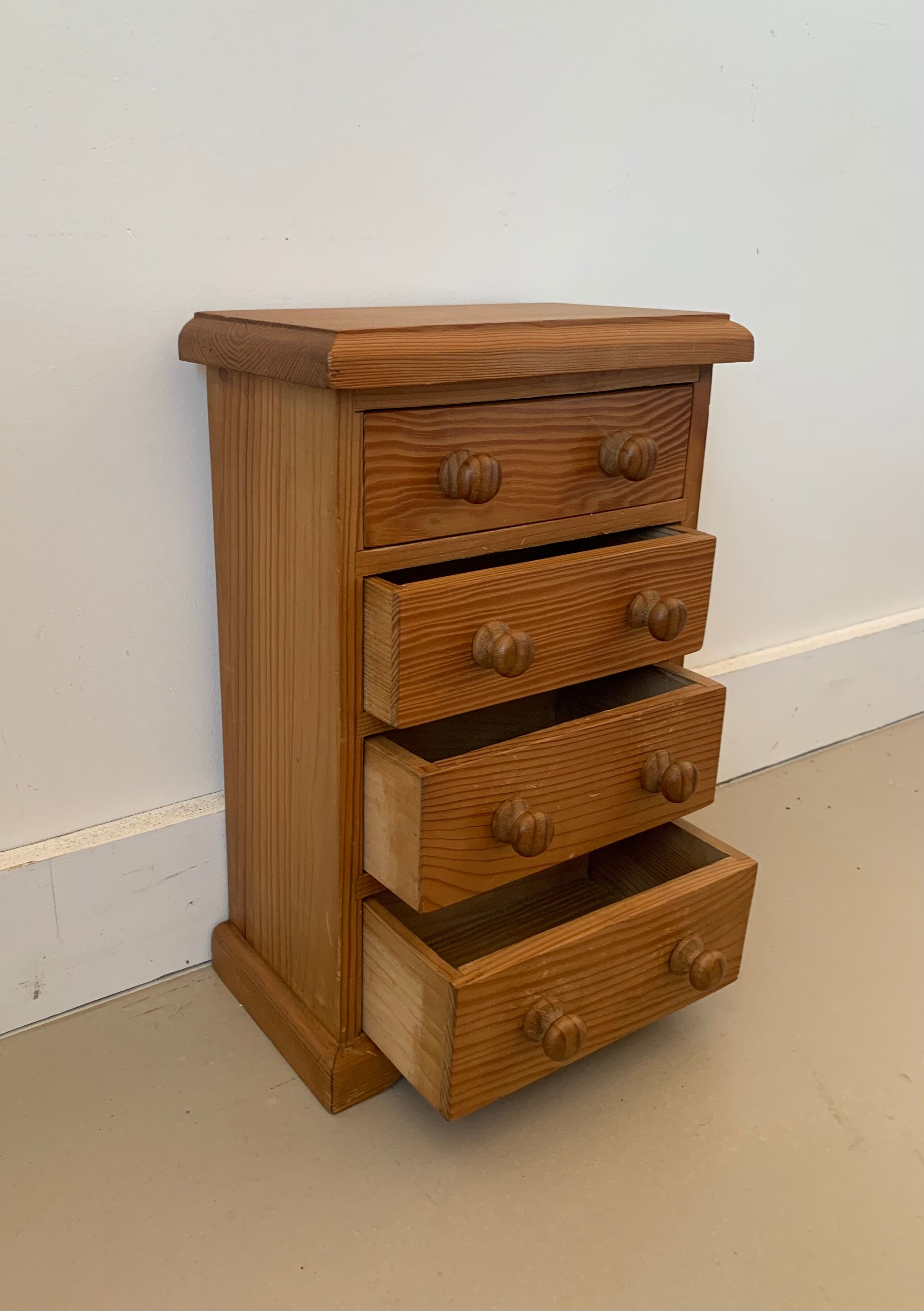Small antique drawer cabinet