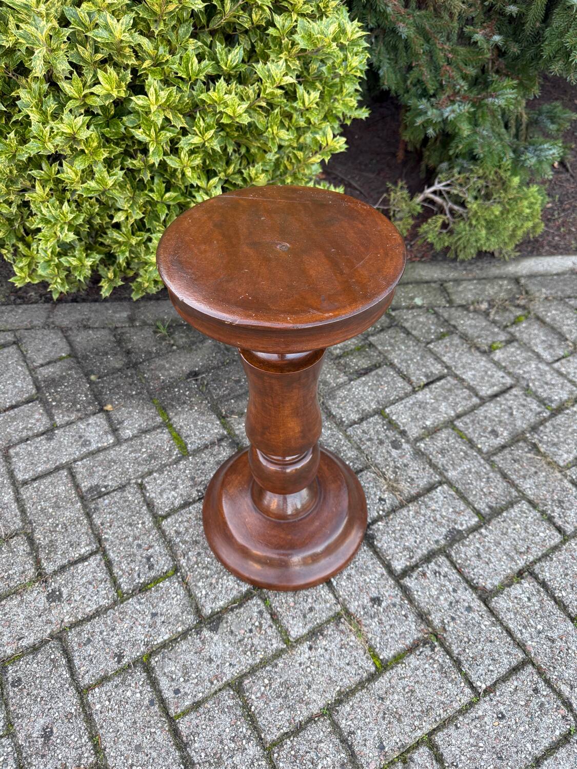 Robust Vintage Wooden Plant Stand, Oak Pedestal Table, Mid Century Pillar for Plants, Rustic Farmhouse Decor, Sturdy Home Accent