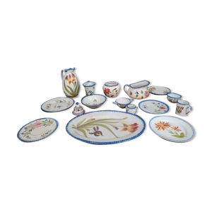 Collection de 16 pièces de faïences de Charolles du XIX eme et du XX eme siècle
