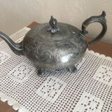 English teapot nineteenth century pewter