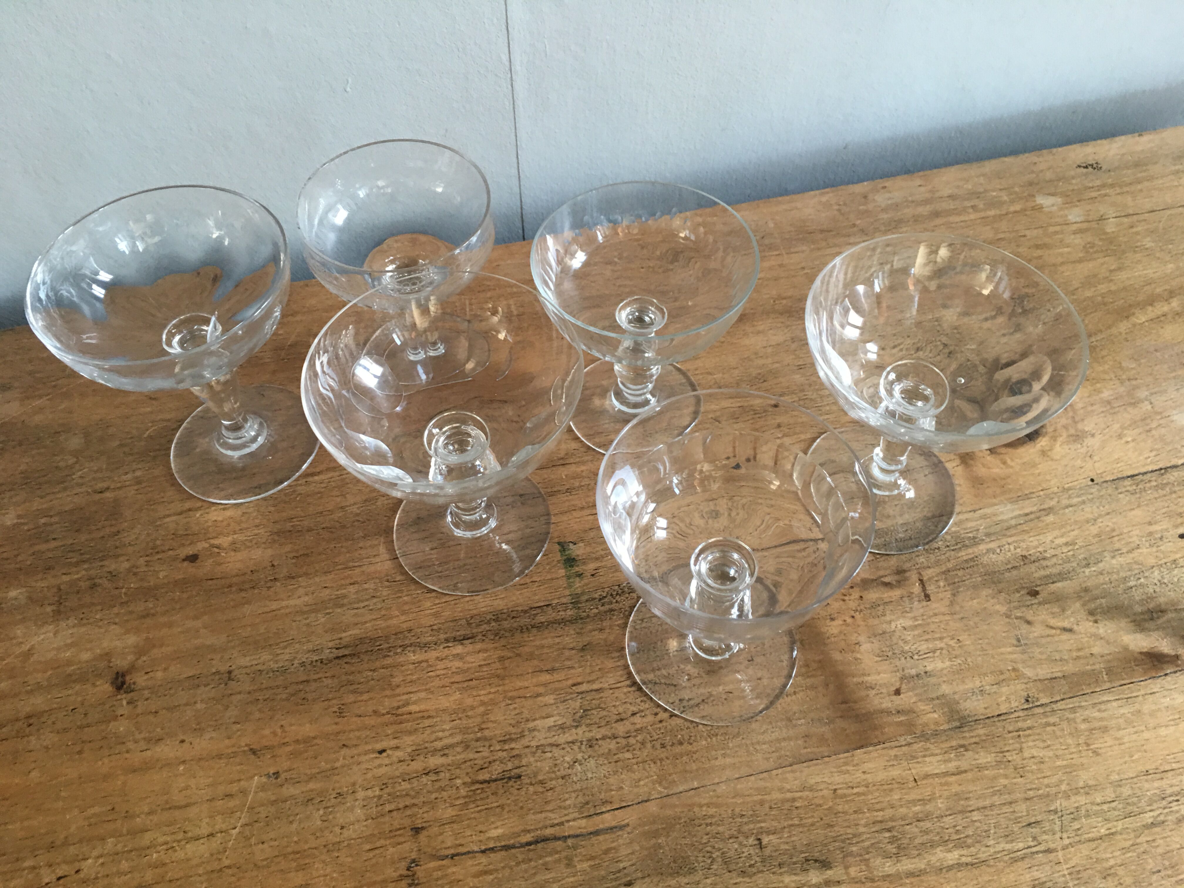 Set de 6 coupes à champagnes dépareillées