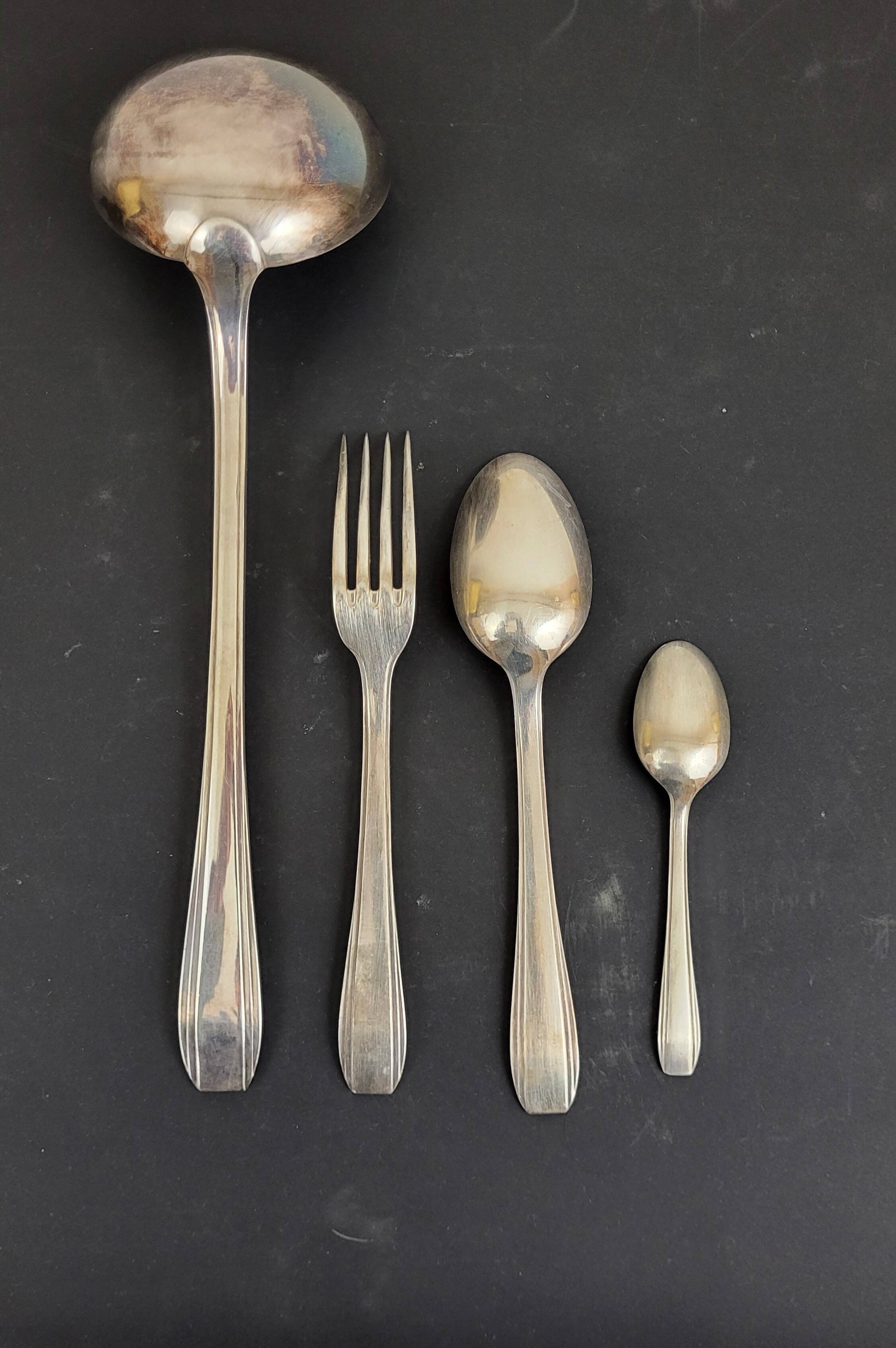 Cutlery set 37 pieces silver metal Art Deco