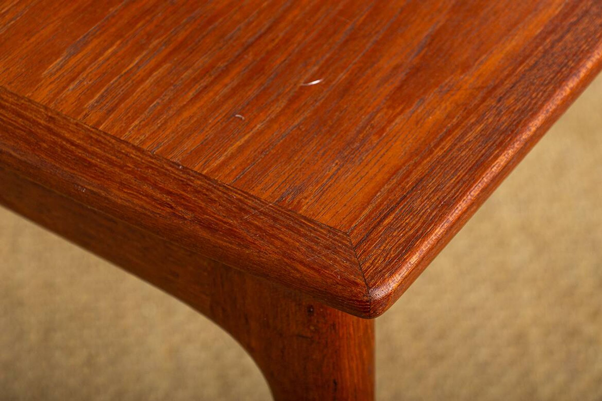 Danish coffee table in teak model 019 by Ole Wansher for Poul Jeppesen.