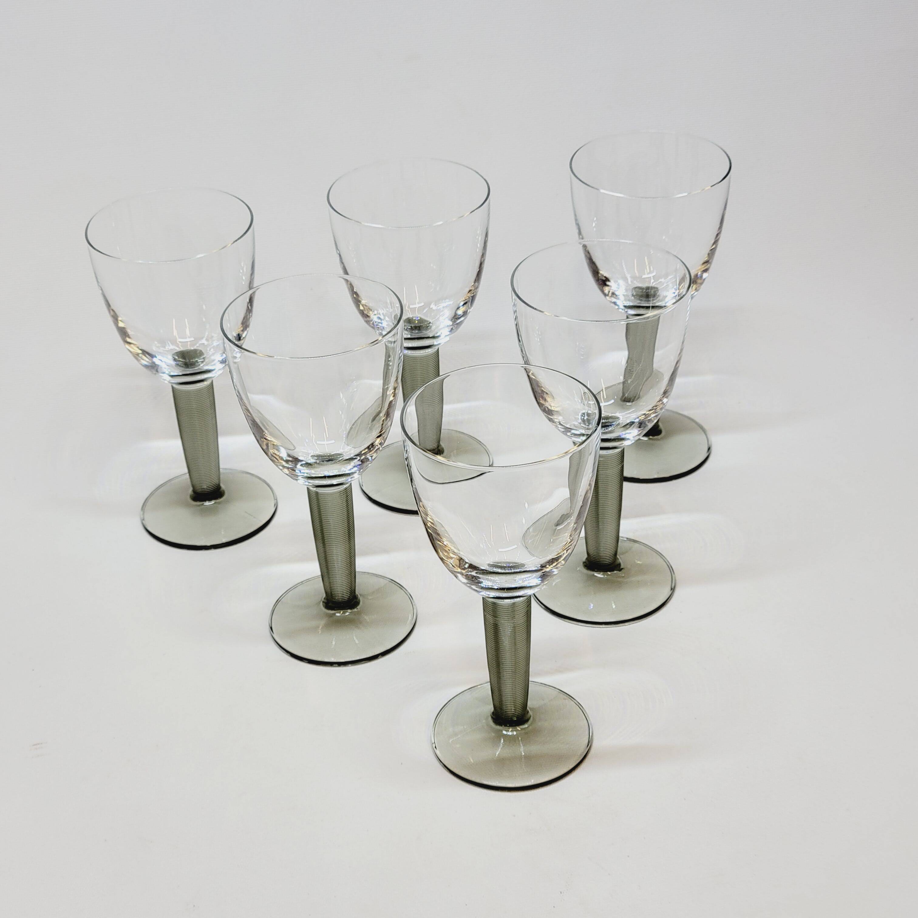 6 verres à vin vintage Bormioli Rocco en cristal gris strié