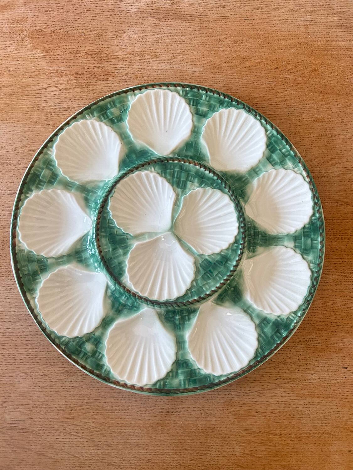 Oyster Dish in Barbotine