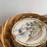 Woven straw basket
