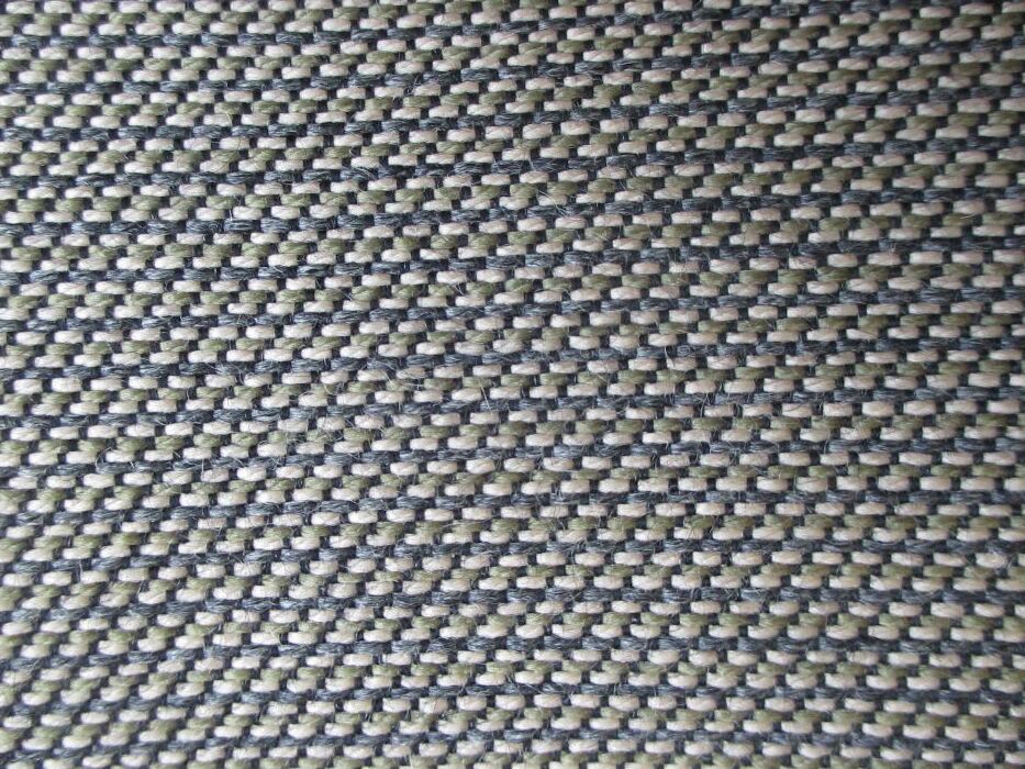 4 chaises Vertebra noires