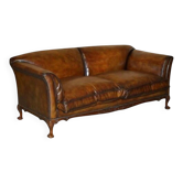 Canapé Chesterfield en cuir avec pieds griffes et boule par Howard & Son, époque victorienne