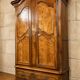 Important wedding armoire from the Louis XV period in marquetry and burl.