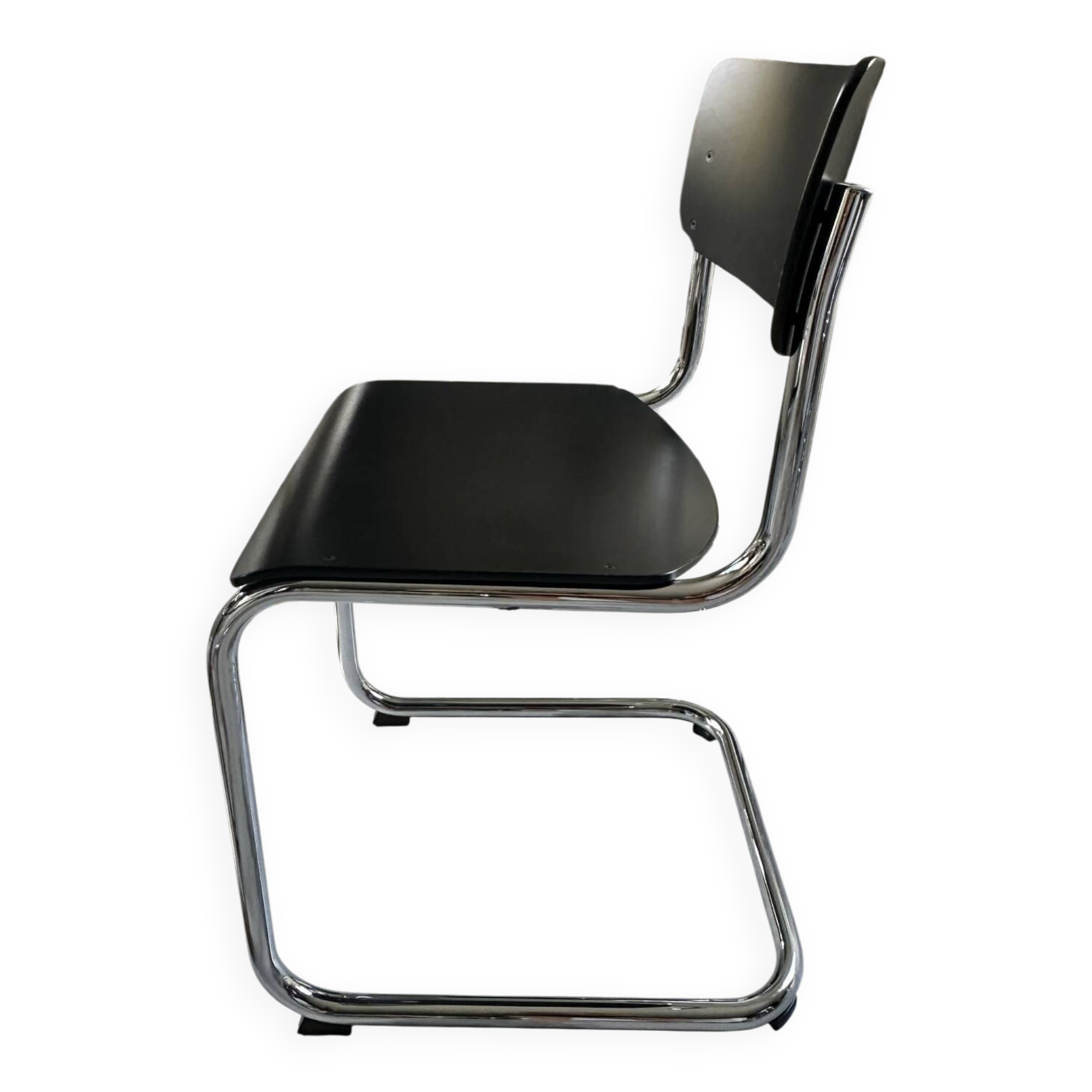 Magnificent set of 4 s43 thonet chairs.