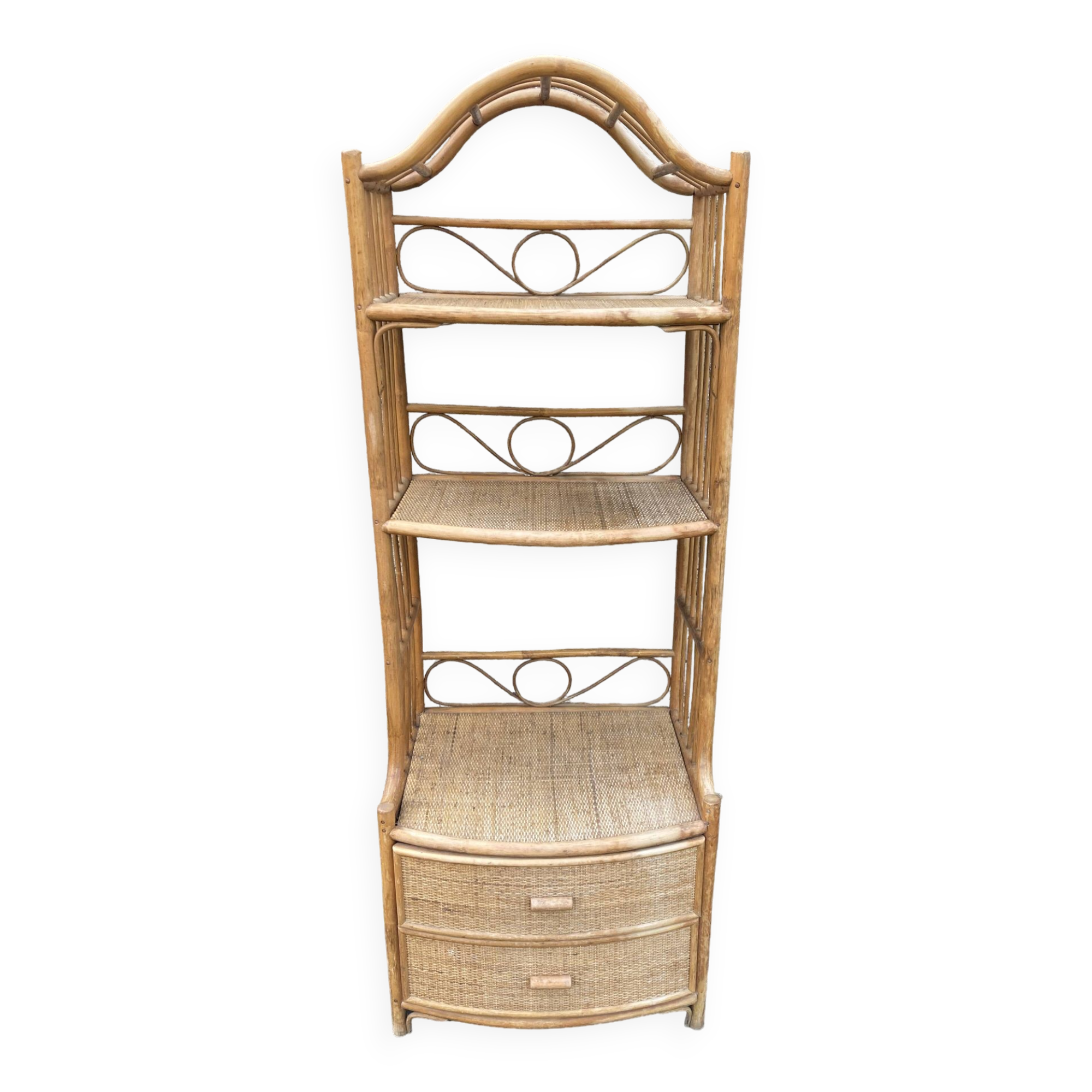 Rattan furniture for veranda.