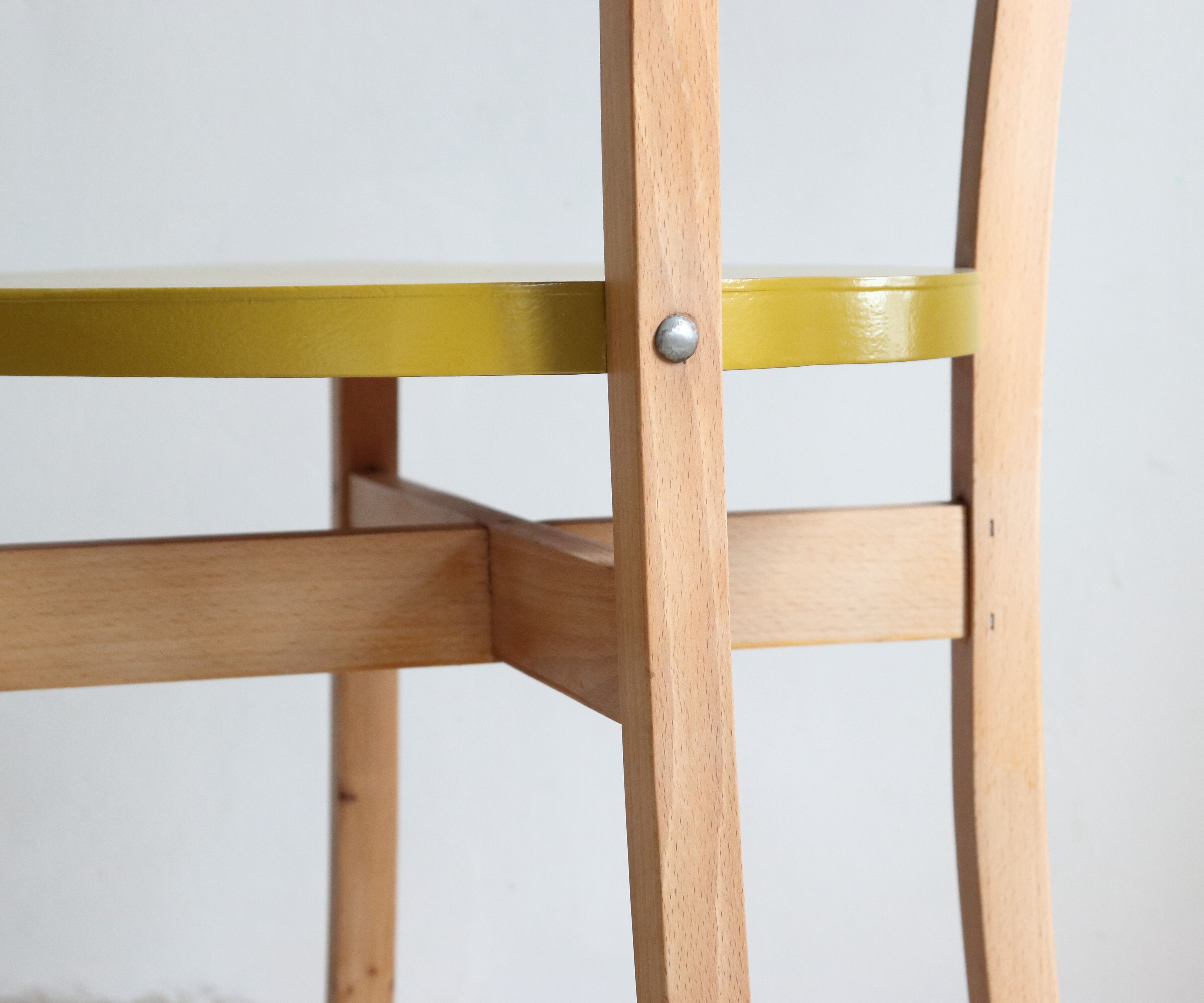 Vintage wooden bistro chair revisited