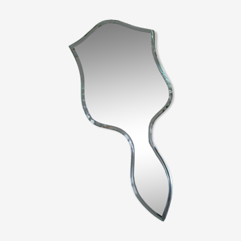 Beveled hand mirror