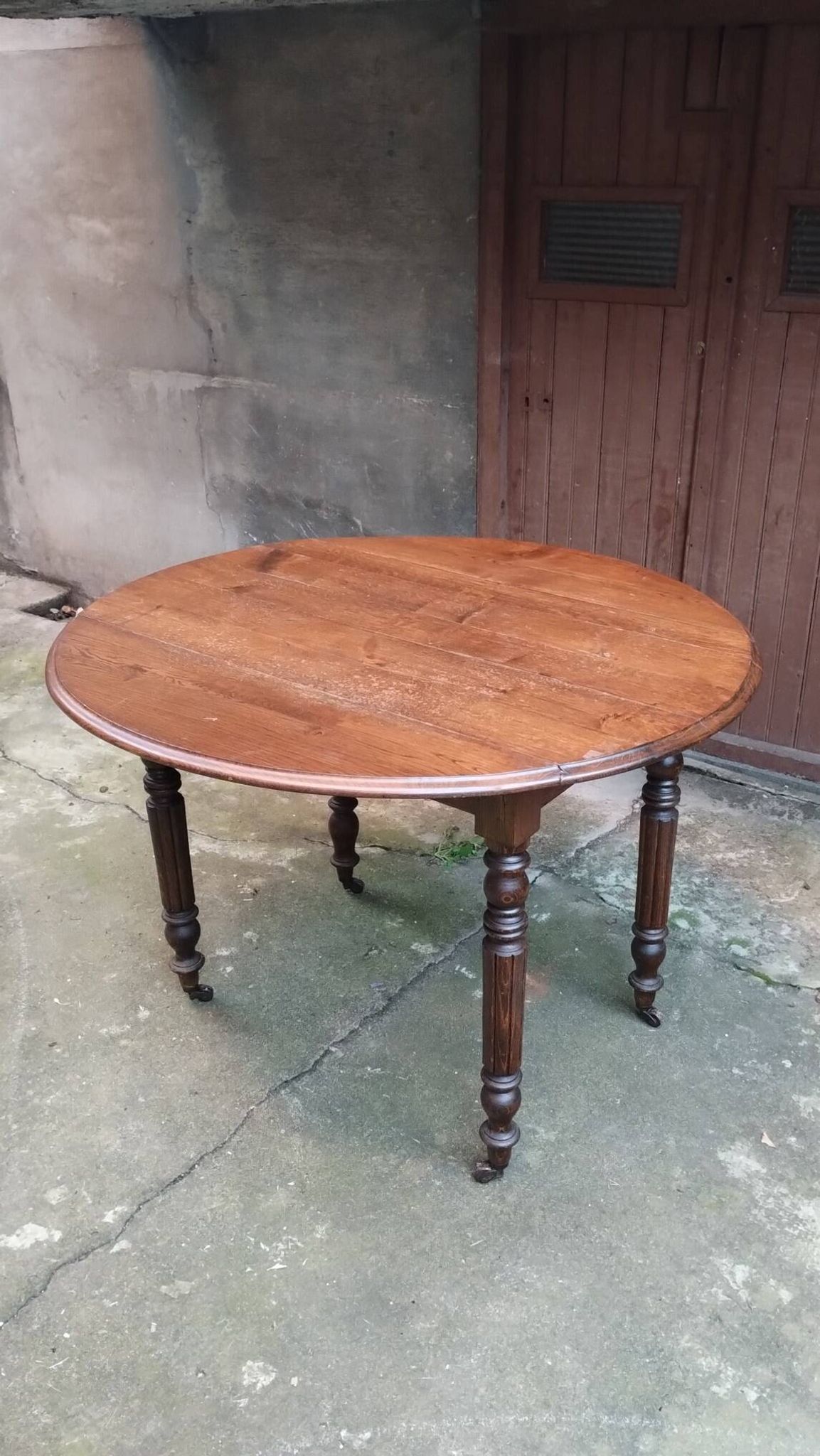 Table ronde Louis Philippe