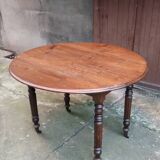 Louis Philippe Round Table