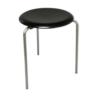 Arne Jacobsen stool