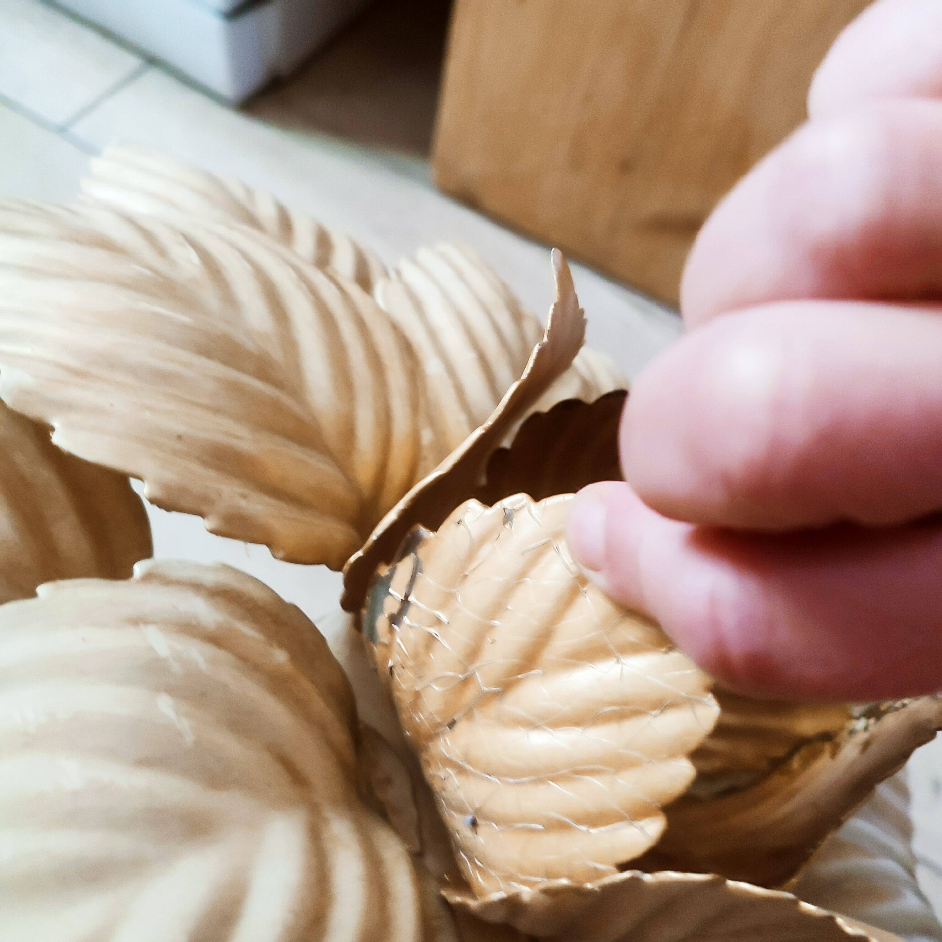 Flower ceiling light