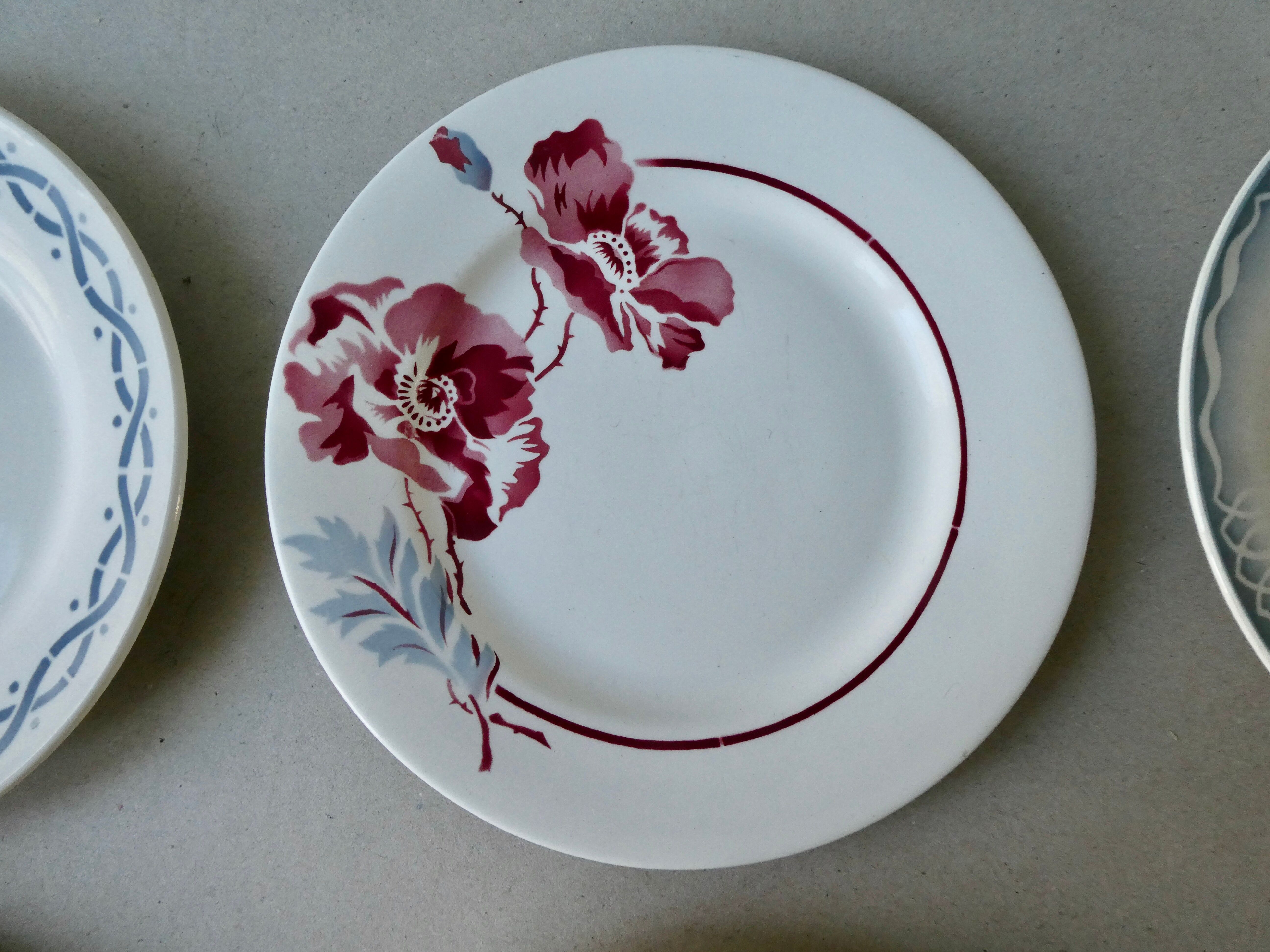 6 antique flat plates, floral decoration, 22.5 cm