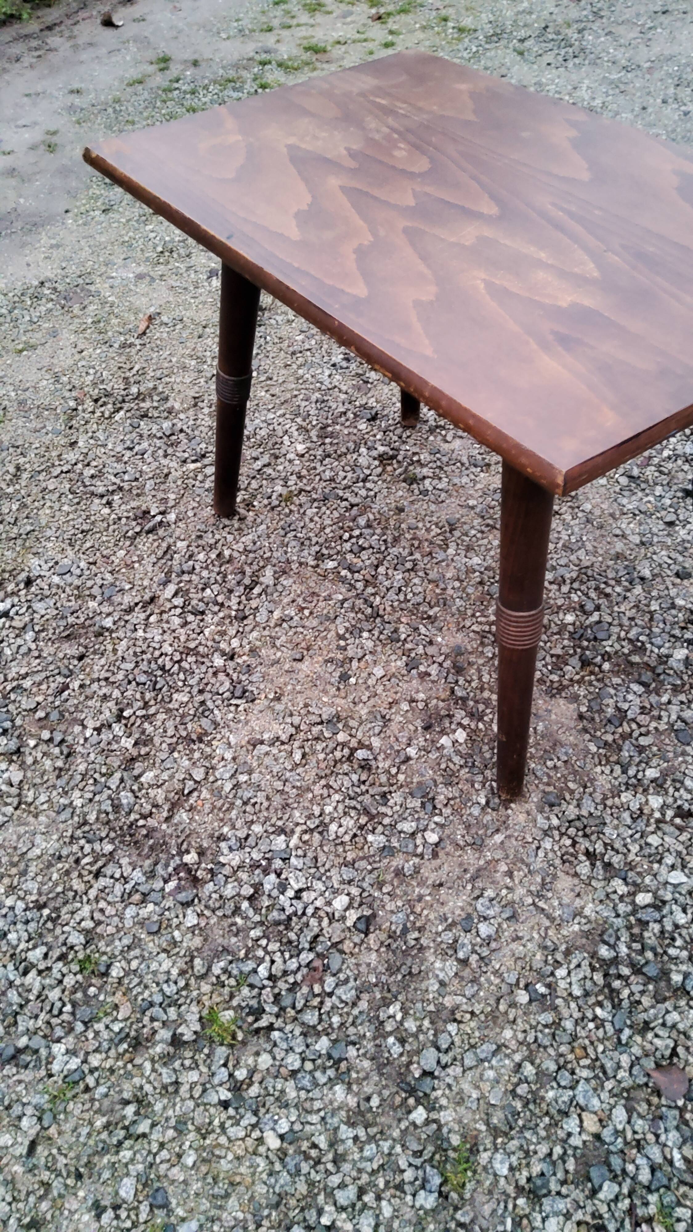 Coffee table of the 60s brutalist compass feet stamped M.G