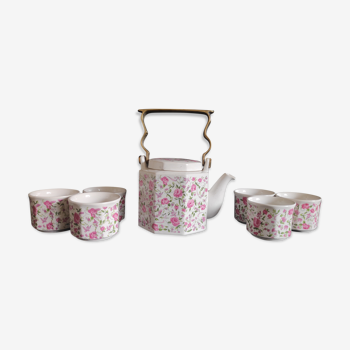 ceramic coffee or tea set