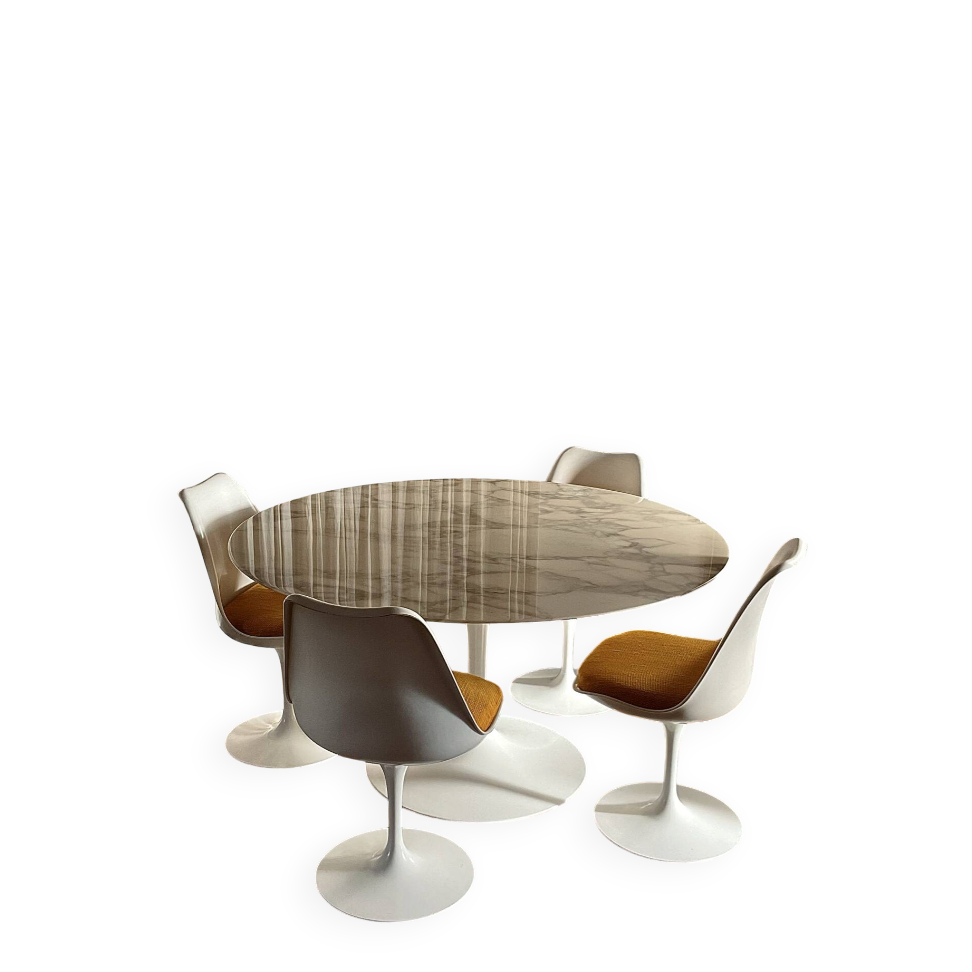 Tulip Knoll Table Saarinen + 4 chairs – Vintage design – Calacatta marble