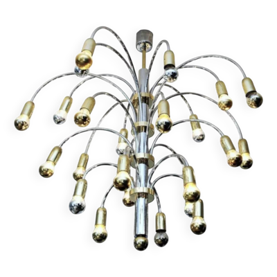 Lustre post moderniste à 24 feux en métal chromé et doré, Allemagne, 1970