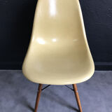 Set of 4 DSW Chairs by Charles and Ray Eames for Herman Miller