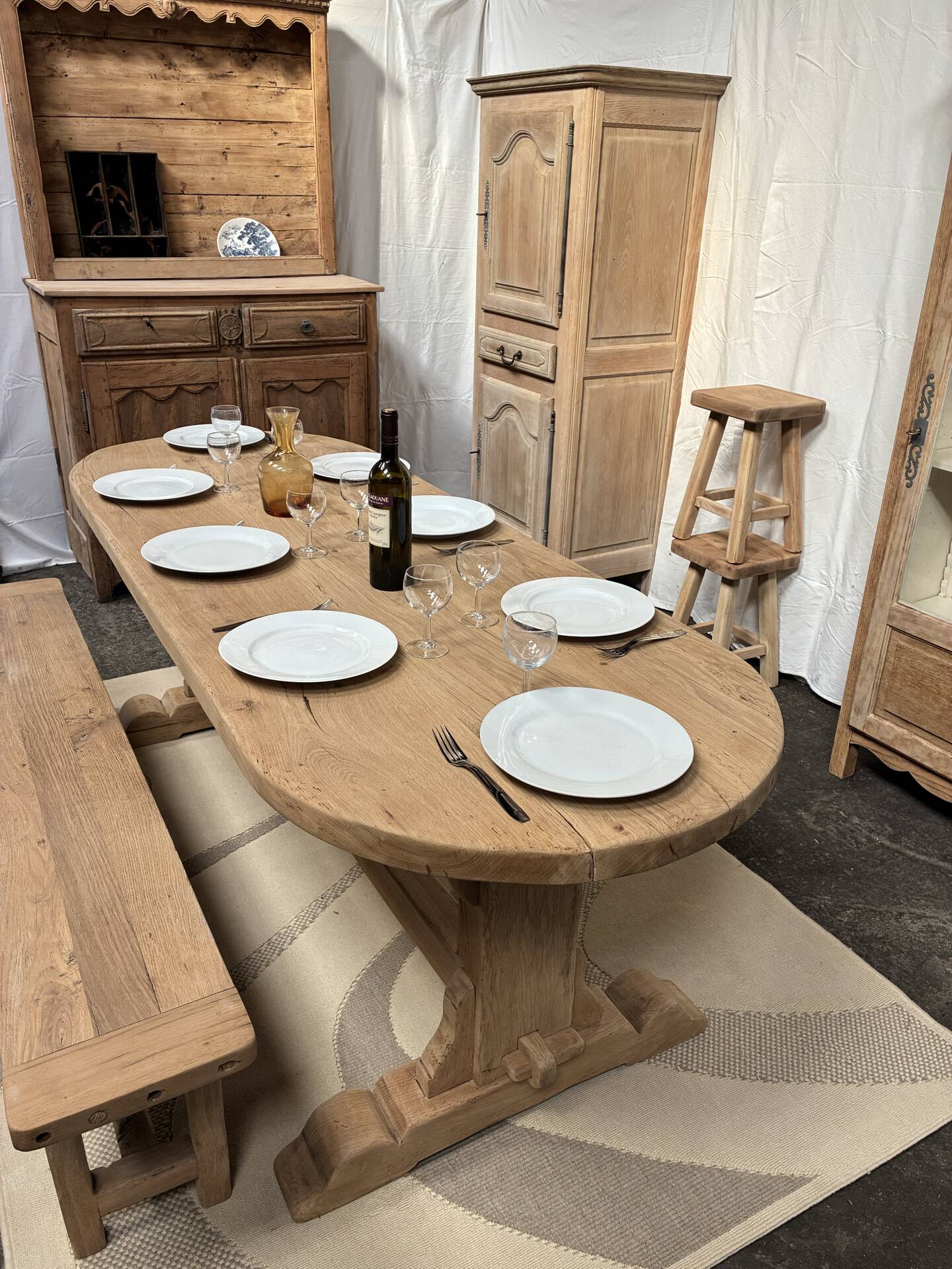 Table de monastère en chêne massif