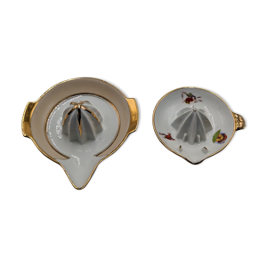 Paire de presse agrumes en porcelaine