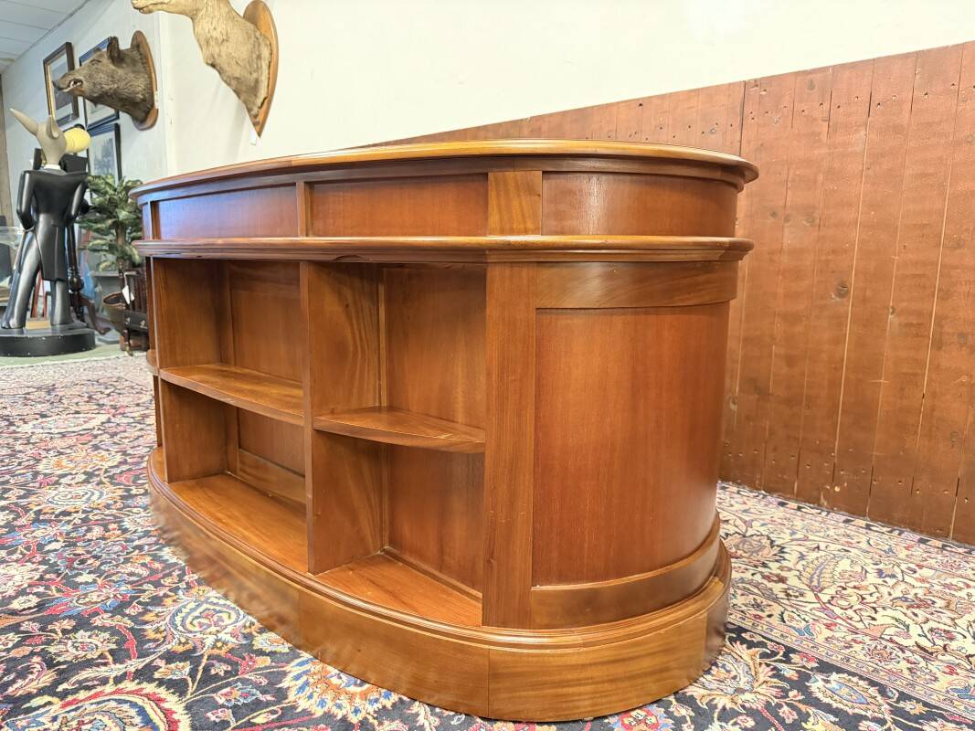 English Classic Kidney Shaped Chesterfield Desk