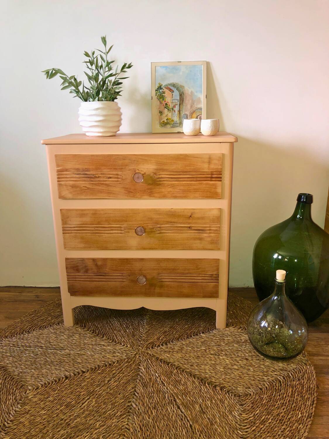 Vintage 1950s chest of drawers