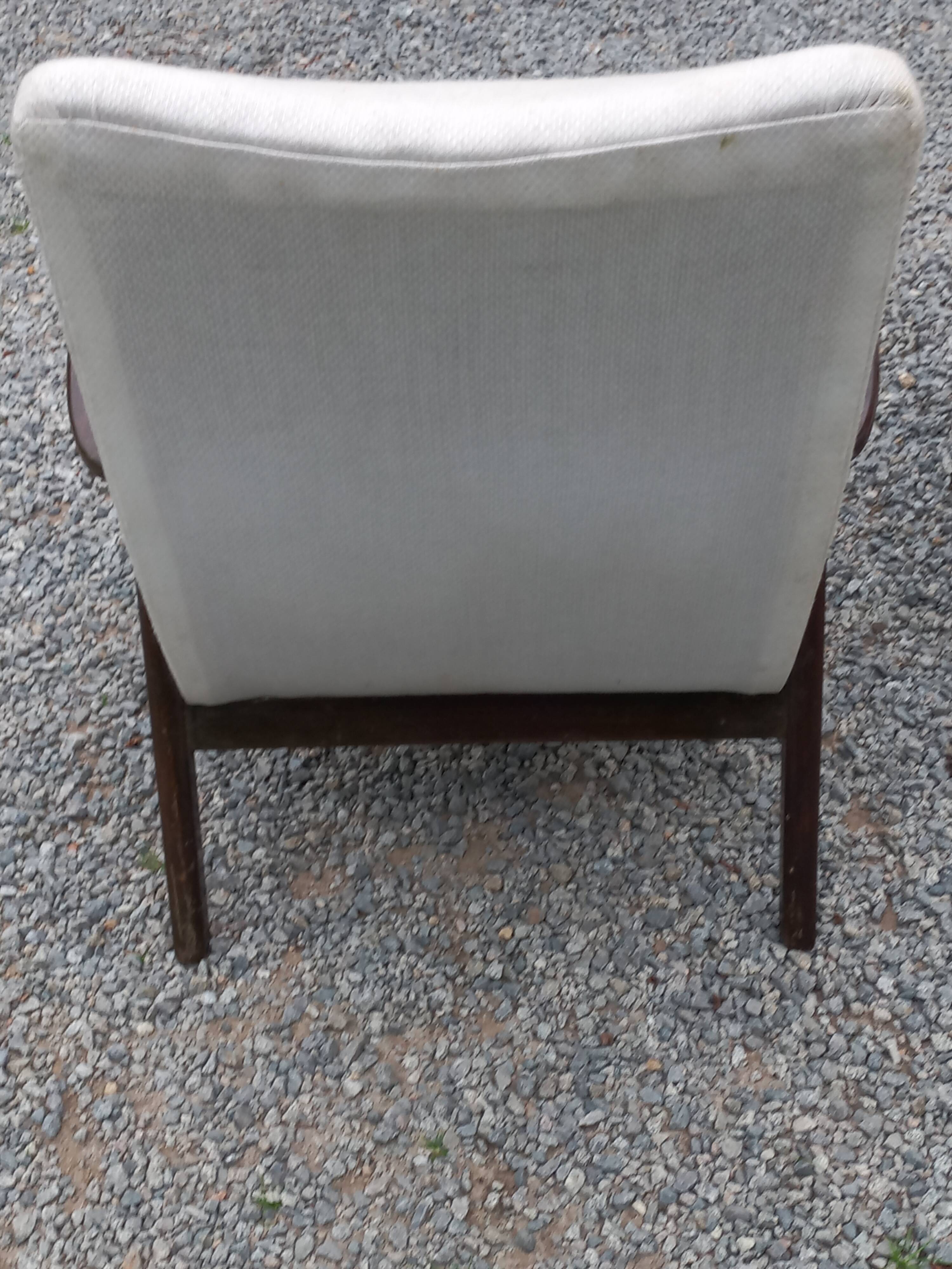 Pair of Scandinavian-style armchairs with splayed legs from the 1950s