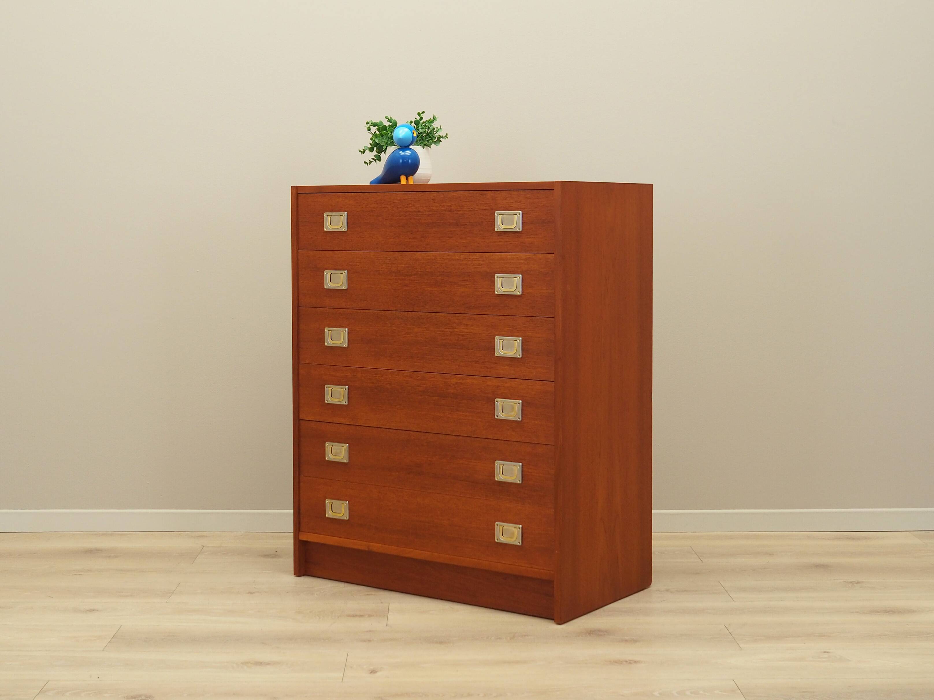 Commode en teck, design danois, années 1960, production : Danemark