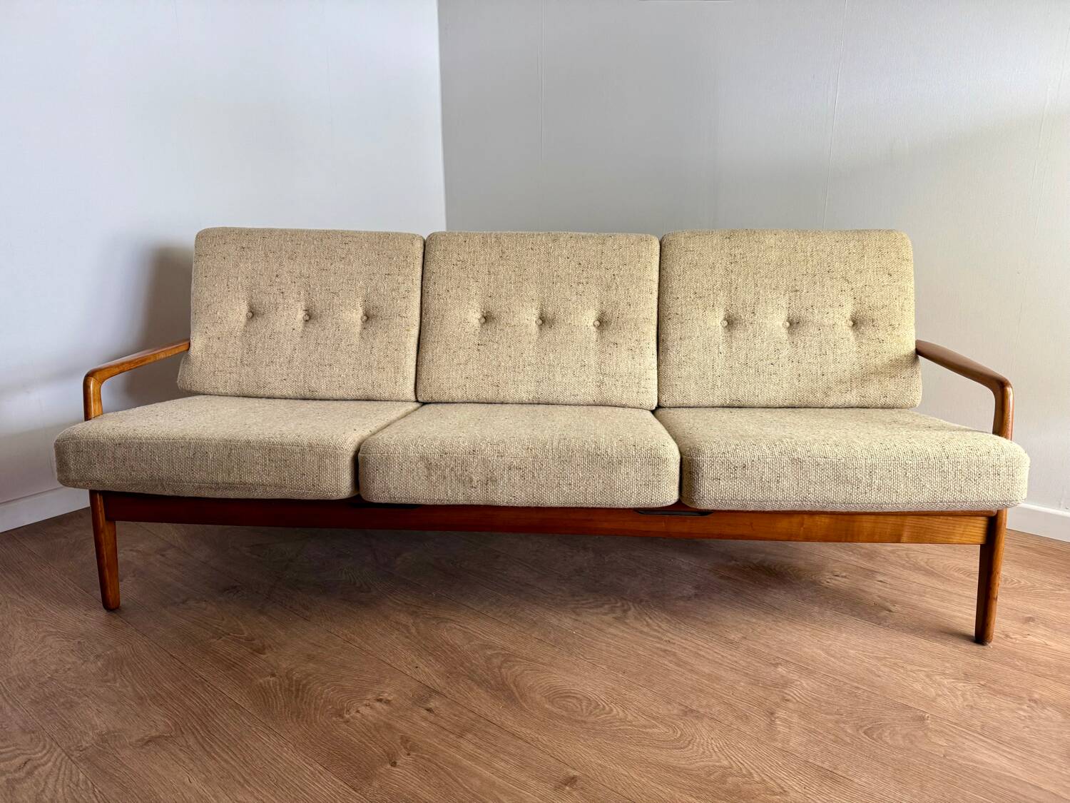 Vintage 80s Scandinavian sofa – D-BED convertible into a bed
