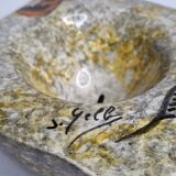 Empty pocket in vintage glazed ceramic signed "Gelb"
