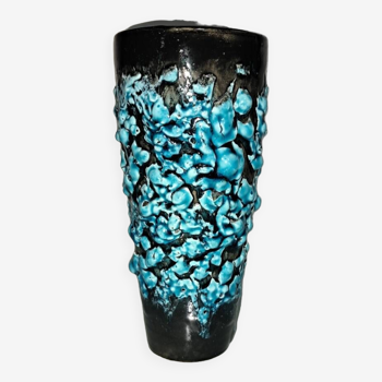 Fat lava vase