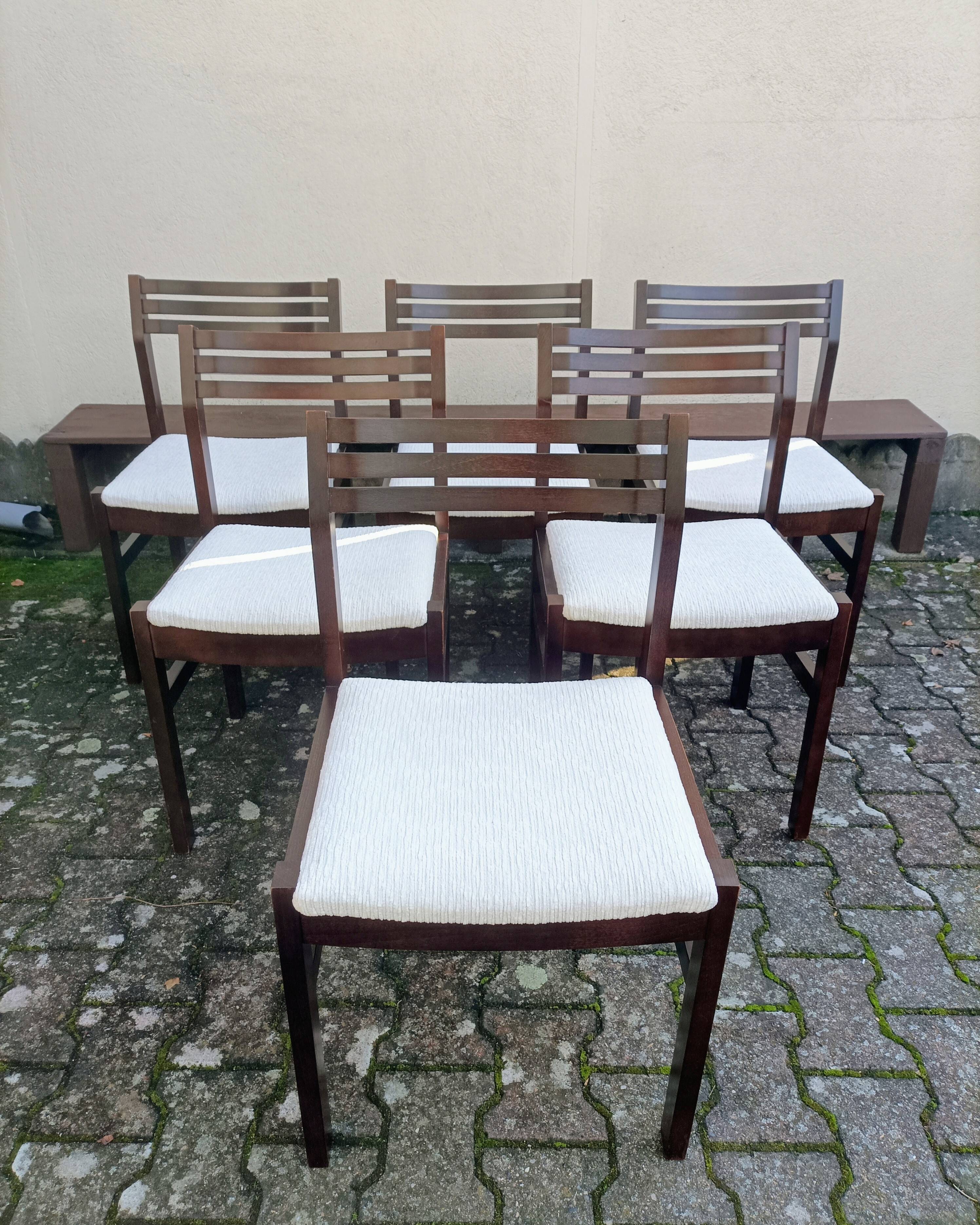 Set of 6 dining chairs