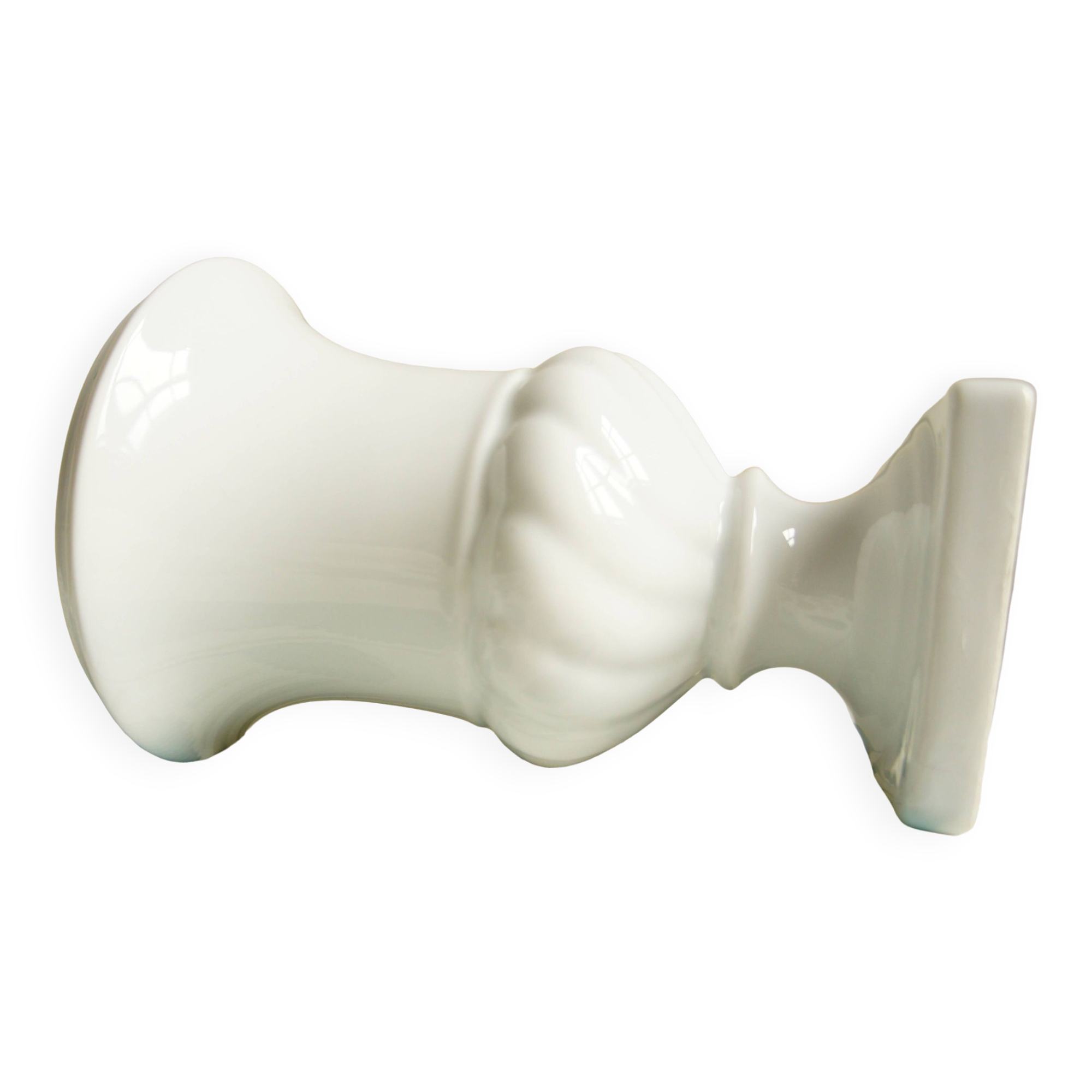 Vase Médicis en porcelaine de Limoges