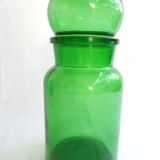 Green apothecary pot