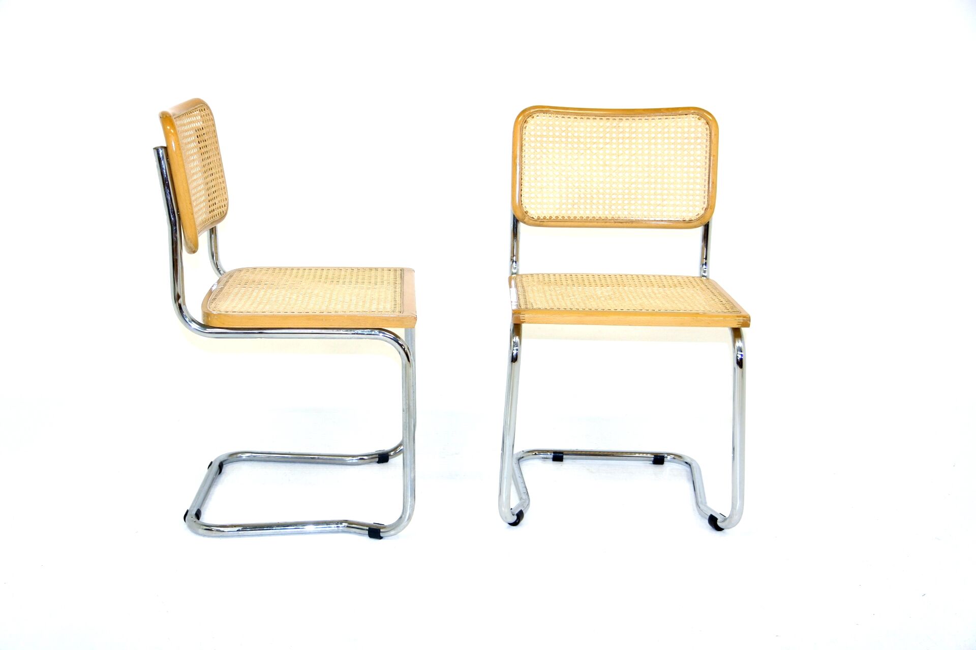 Set of 2 chairs "B32" Marcel Breuer, Italy, 1990