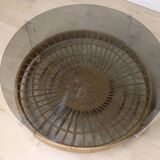 Table basse vintage en verre, rotin et lucite années 70