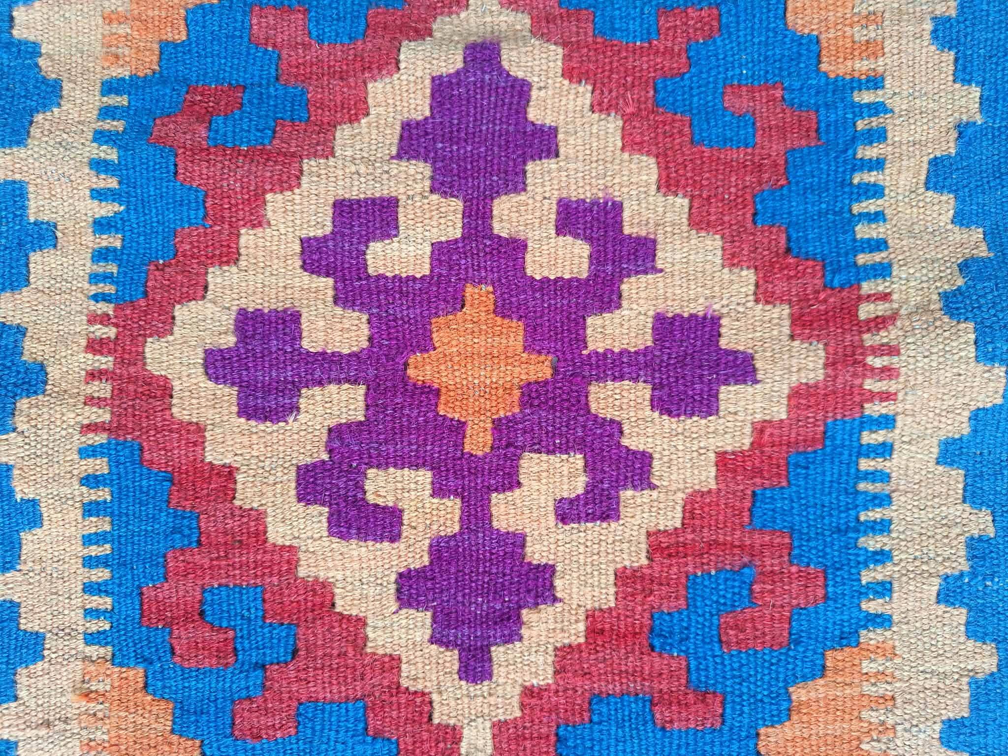 Handmade Persian Gashqaï corridor rug