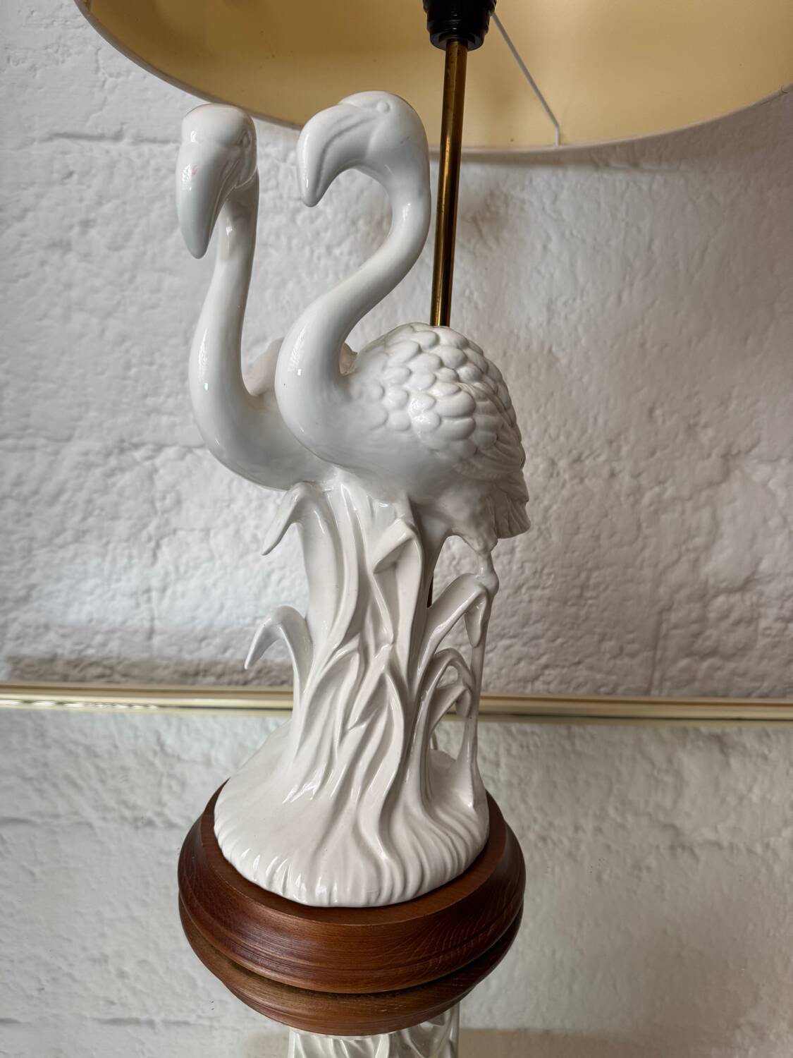 Porcelain lamp with pink flamingos from the 1980s.
