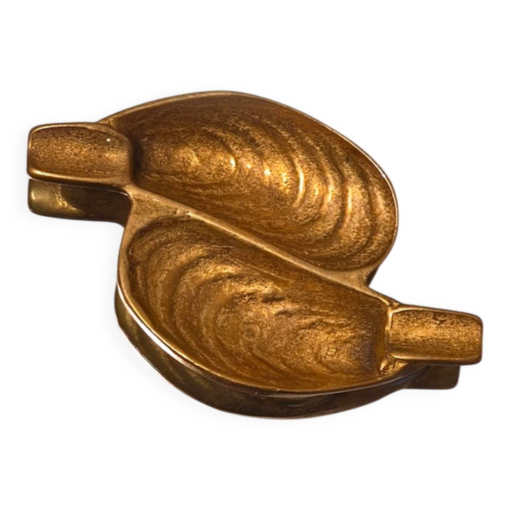 Small shell ashtray
