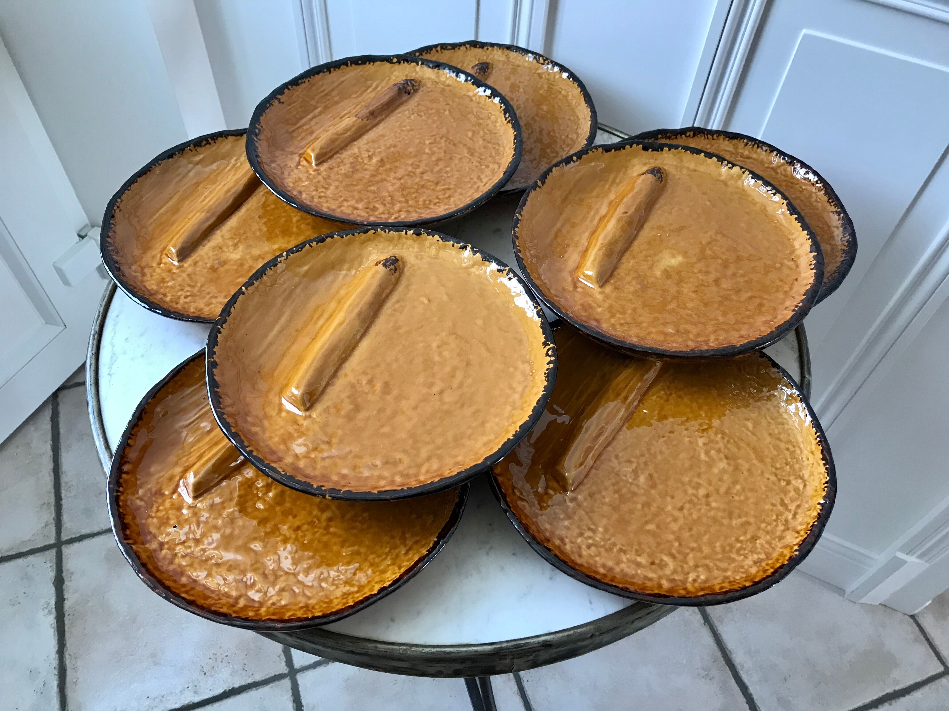Set of 8 ceramic asparagus plates from Poët Laval 60s-70s