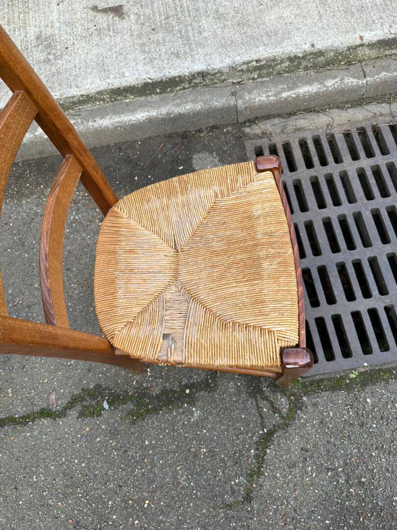 6 solid wood straw-seated Louis Philippe chairs, oak, 20th century.