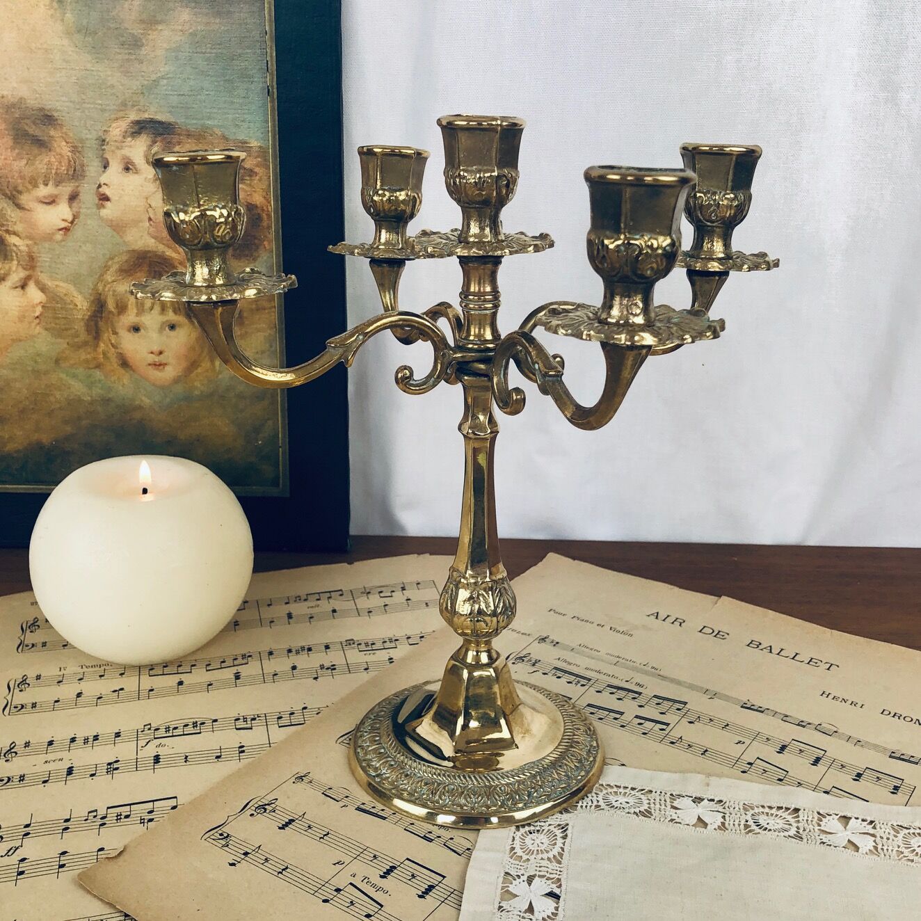 5-branch bronze chandelier